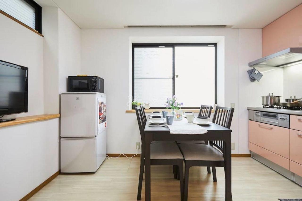 Luxury Guest House In Tokyo Shinjuku Exterior foto